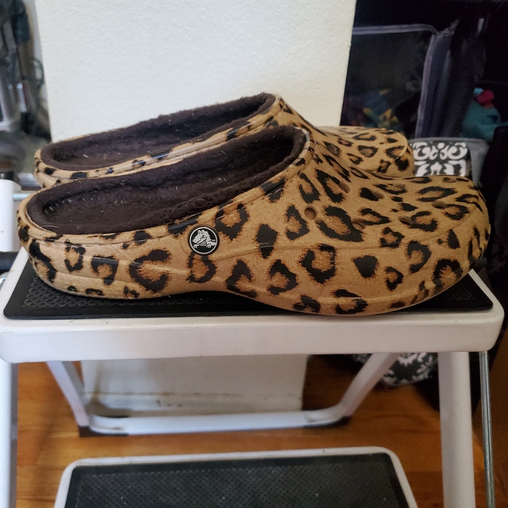 Crocs Lined 9 Leopard Womens fur Tan Slip On Comfy Warm Light